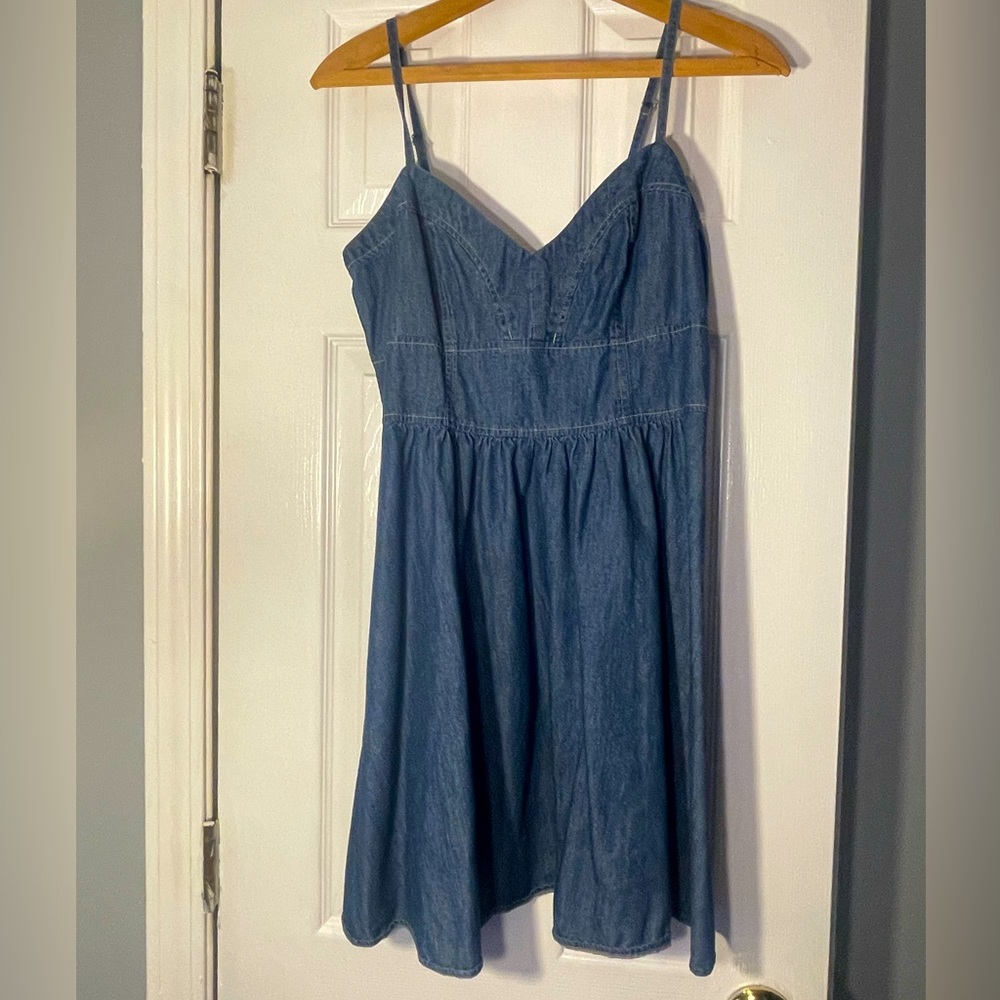 Express dress size medium. Like new